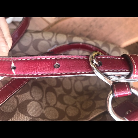 Authentic COACH purse - Picture 7 of 9